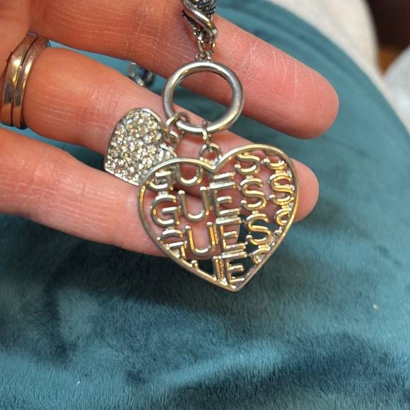 GUESS brand Toggle Bracelet. - Picture 5 of 6